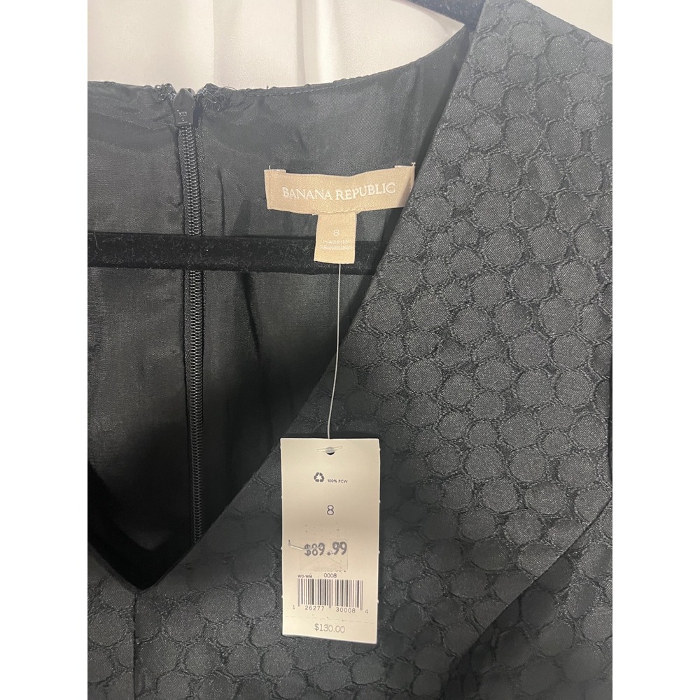 NWT Banana Republic Black Textured Fit & Flare Dress Size 8 Pockets Holiday - Picture 3 of 9